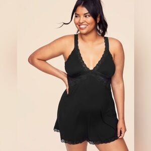 Adore Me Primrosa Plus Elegant Black Lace Trim Sleepwear